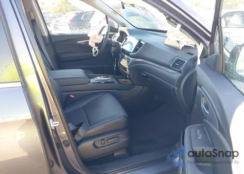 2025 Honda Ridgeline Rtl from USA, damaged, VIN 5FPYK3F53SB044264